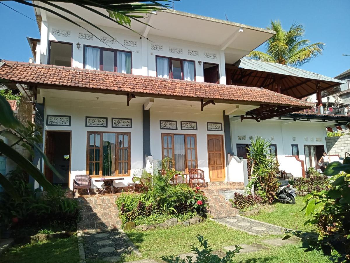 Aris Homestay And Warung Made Munduk Buitenkant foto