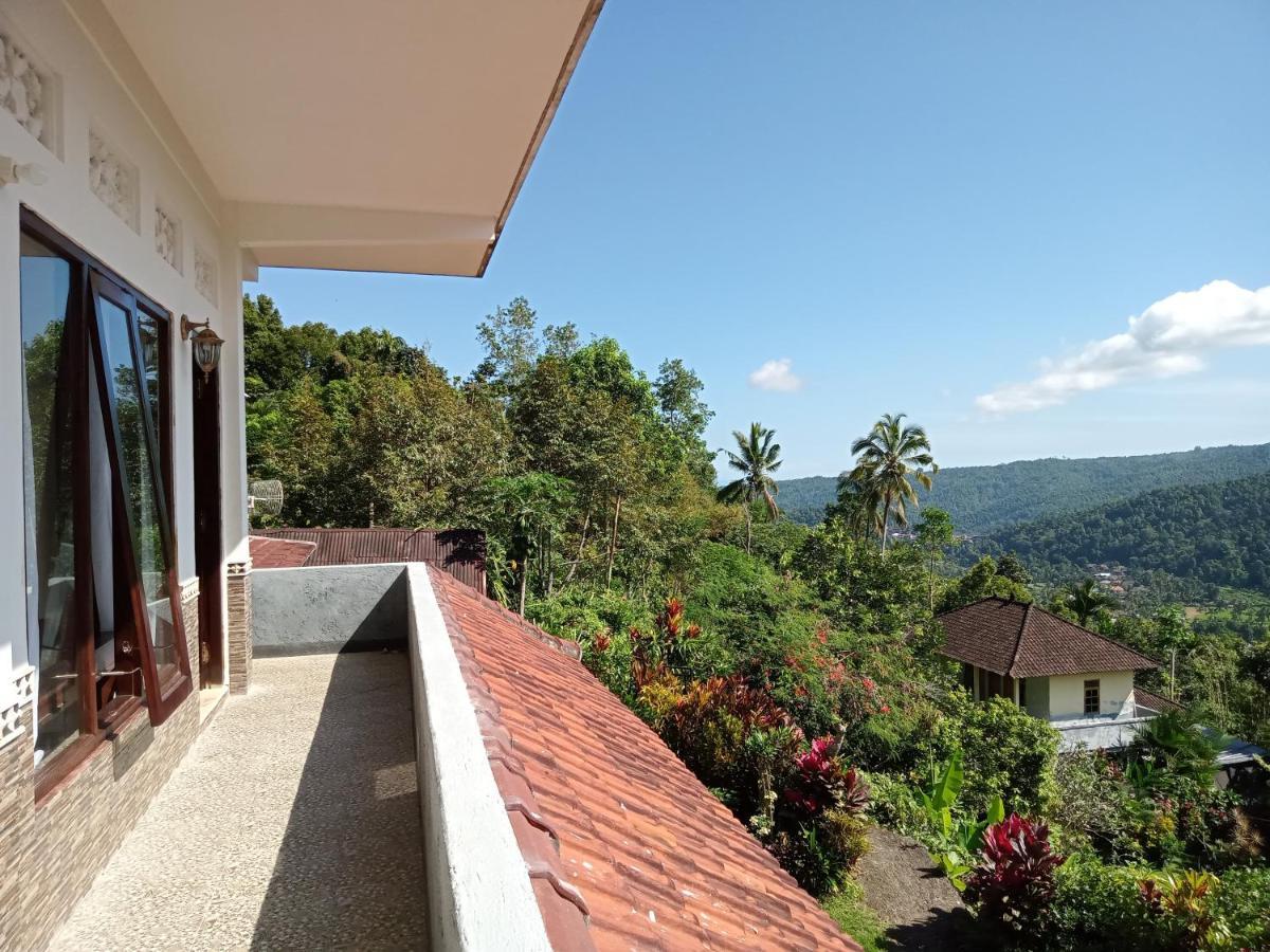 Aris Homestay And Warung Made Munduk Buitenkant foto