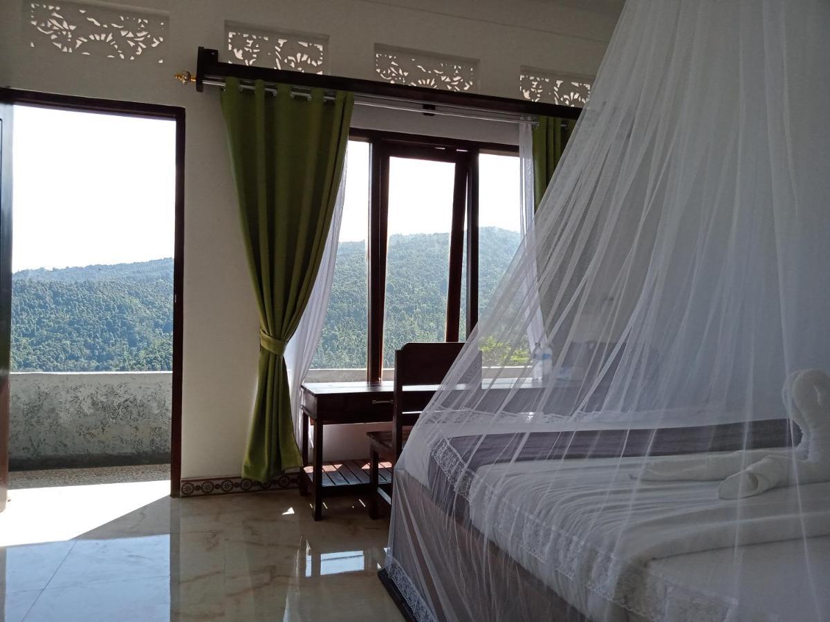 Aris Homestay And Warung Made Munduk Buitenkant foto