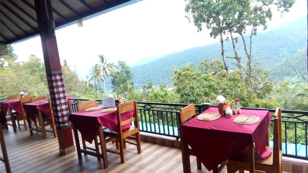 Aris Homestay And Warung Made Munduk Buitenkant foto