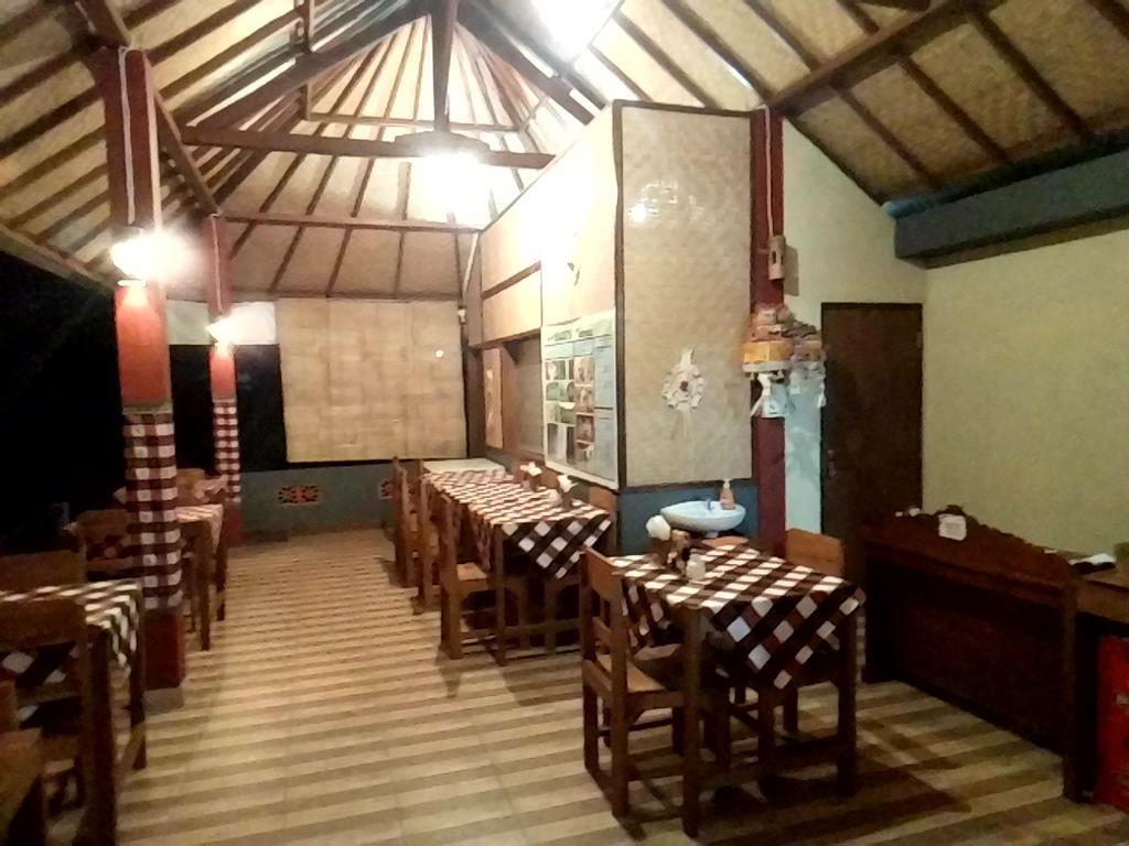 Aris Homestay And Warung Made Munduk Buitenkant foto