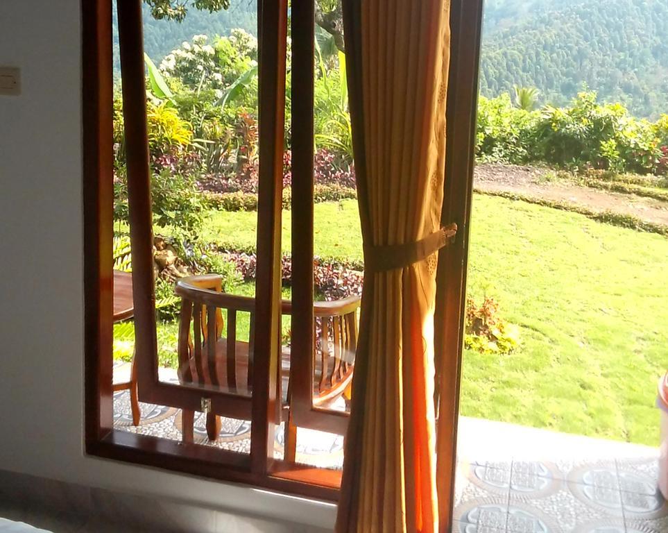 Aris Homestay And Warung Made Munduk Buitenkant foto
