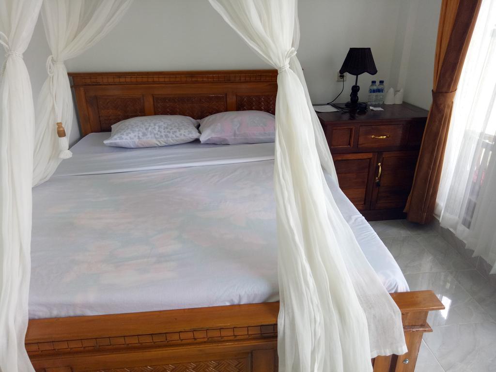 Aris Homestay And Warung Made Munduk Buitenkant foto