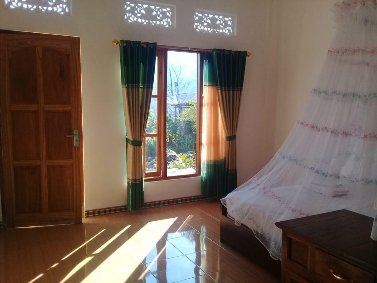 Aris Homestay And Warung Made Munduk Buitenkant foto