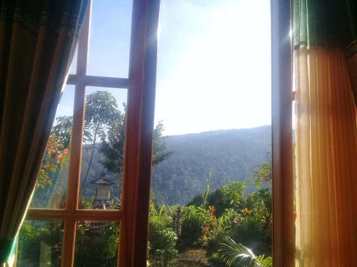 Aris Homestay And Warung Made Munduk Buitenkant foto