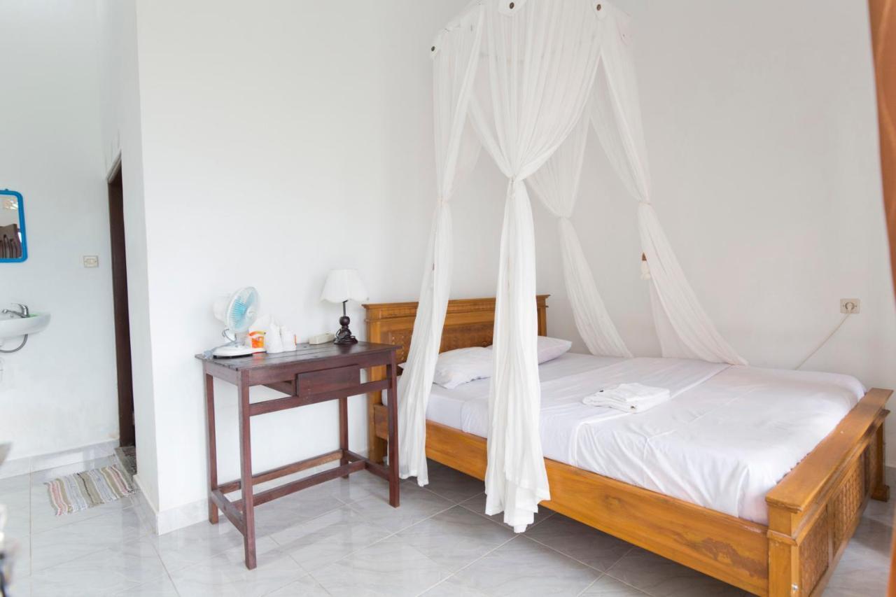 Aris Homestay And Warung Made Munduk Buitenkant foto